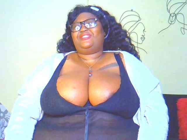 BellyGoddess webcam