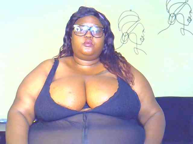 BellyGoddess webcam