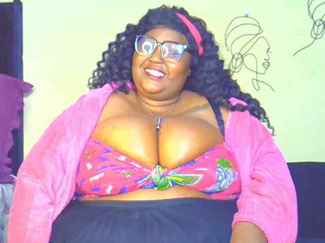 BellyGoddess webcam