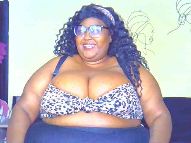 BellyGoddess webcam