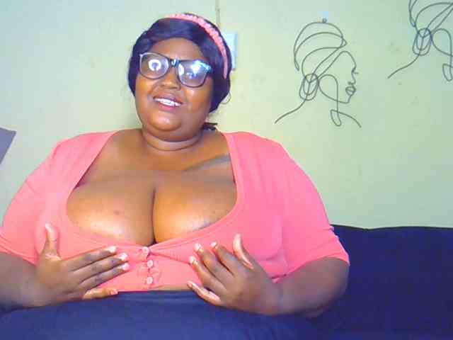 BellyGoddess webcam