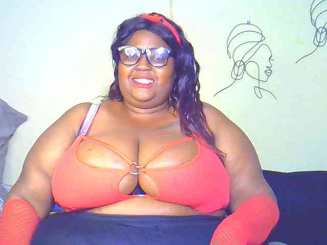 BellyGoddess webcam