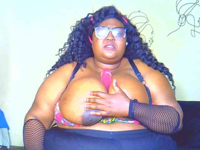 BellyGoddess webcam