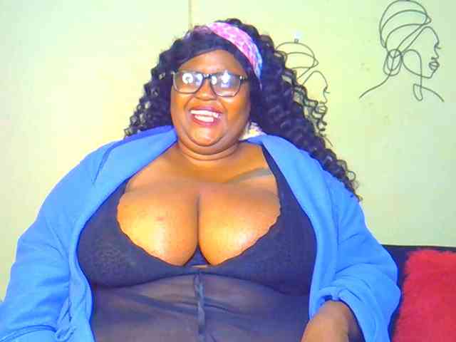 BellyGoddess webcam