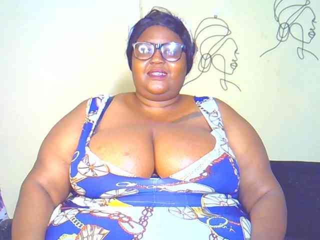 BellyGoddess webcam