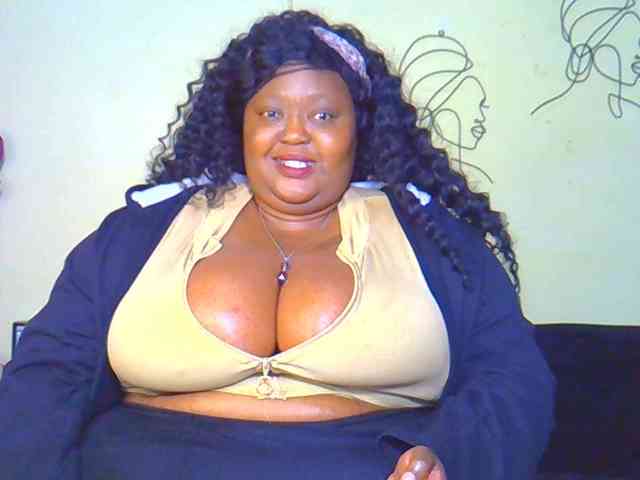 BellyGoddess webcam
