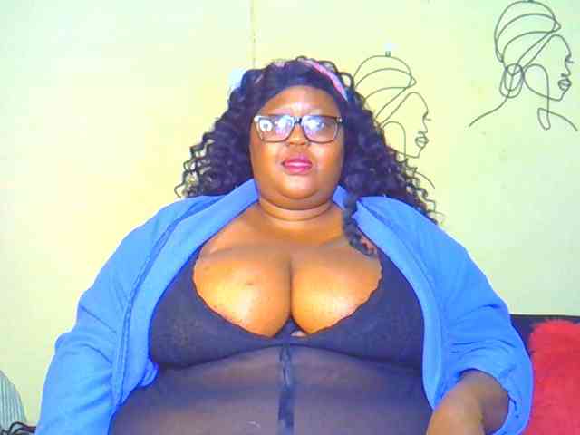 BellyGoddess webcam