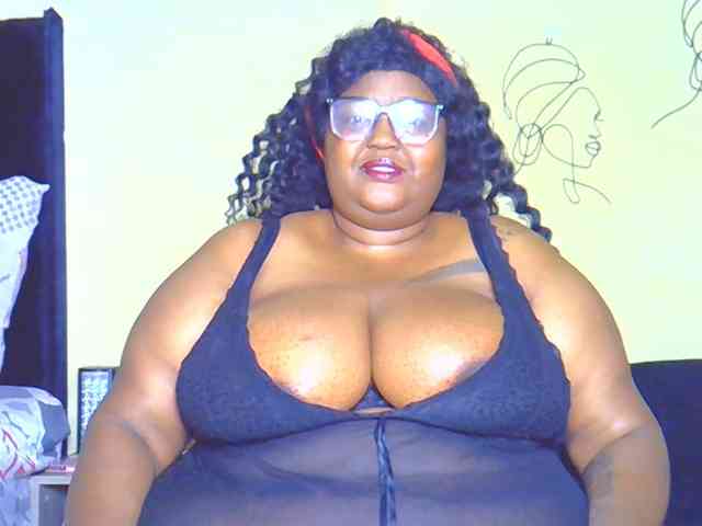 BellyGoddess webcam