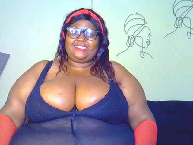BellyGoddess webcam
