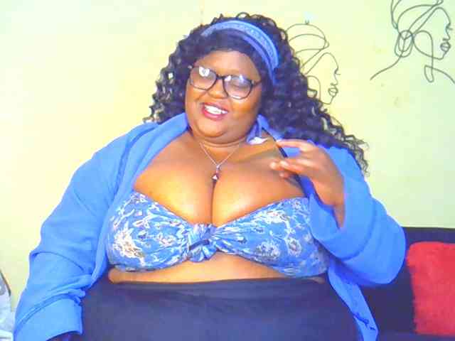 BellyGoddess webcam