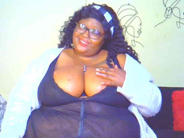 BellyGoddess webcam