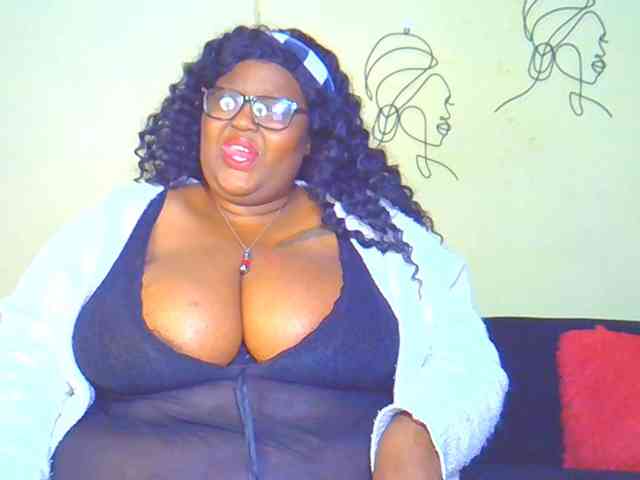 BellyGoddess webcam