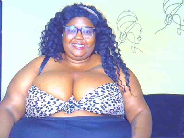 BellyGoddess webcam