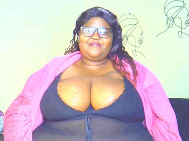 BellyGoddess webcam