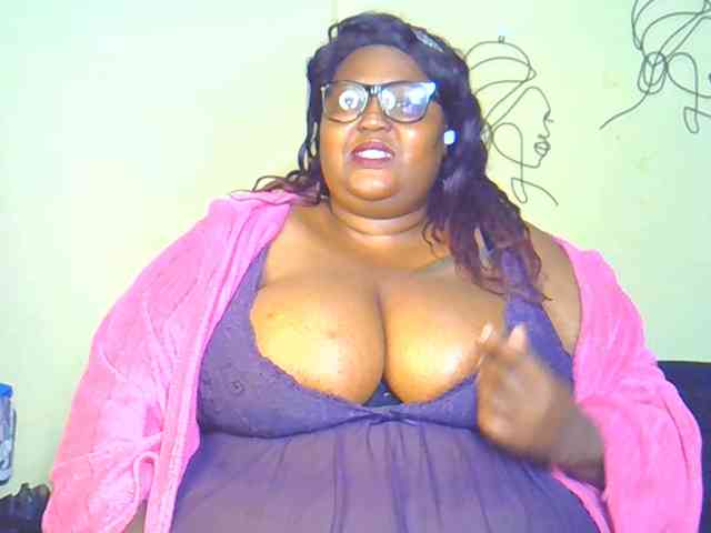 BellyGoddess webcam