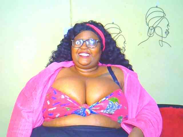 BellyGoddess webcam