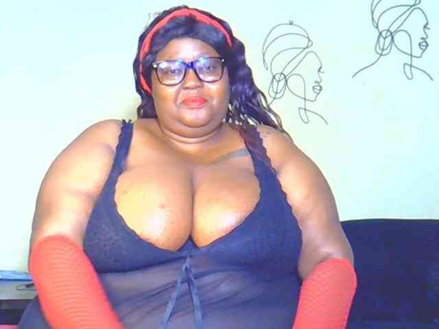 BellyGoddess webcam