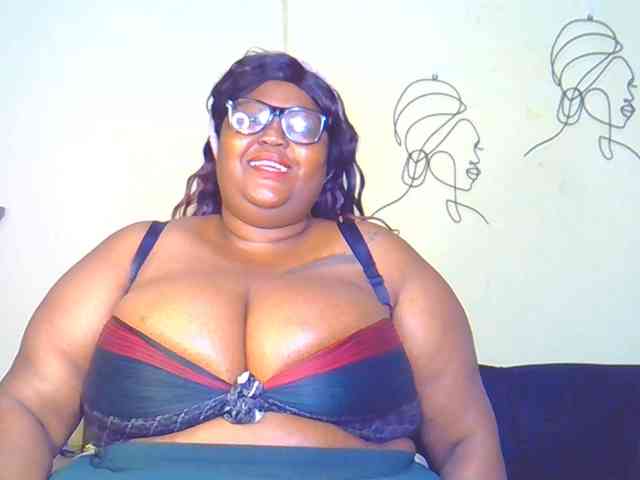 BellyGoddess webcam