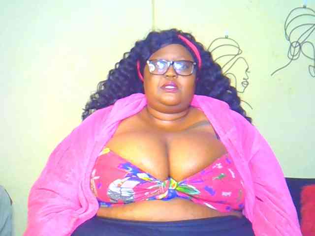 BellyGoddess webcam