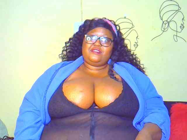 BellyGoddess webcam