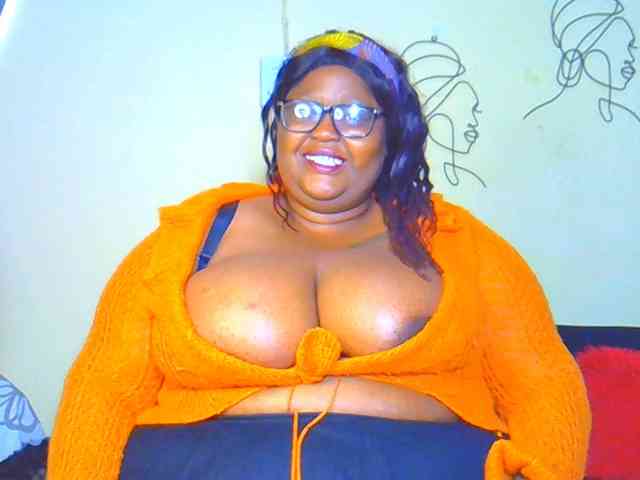 BellyGoddess webcam
