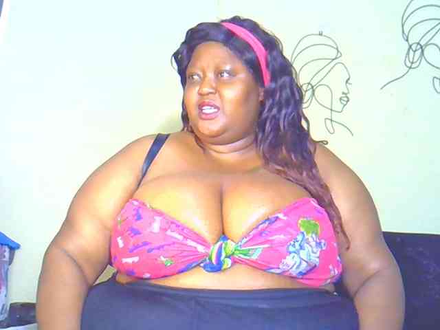 BellyGoddess webcam