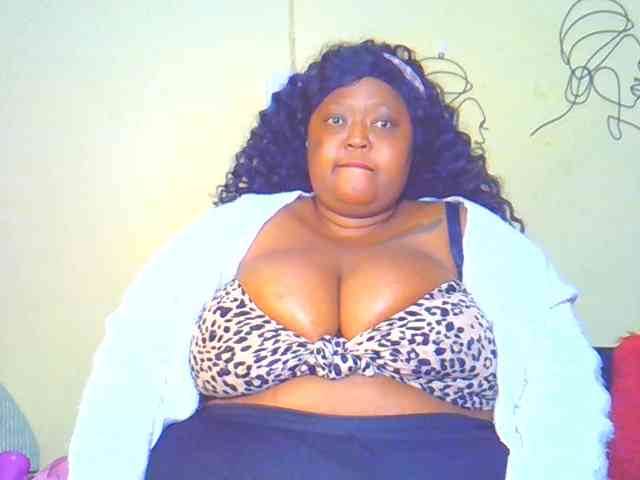 BellyGoddess webcam