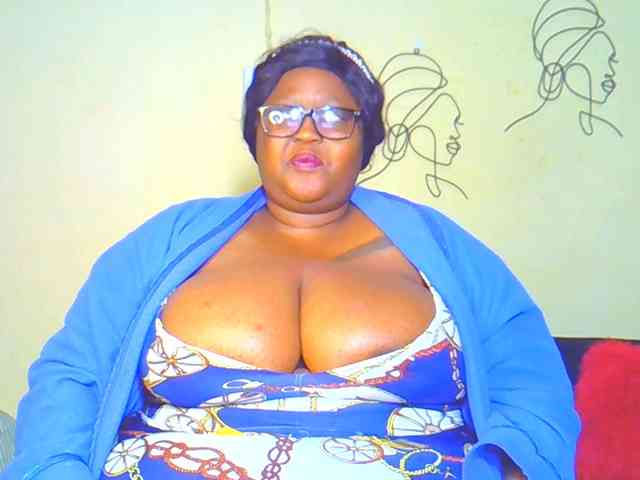 BellyGoddess webcam