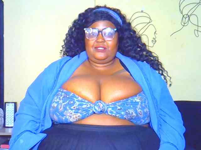 BellyGoddess webcam