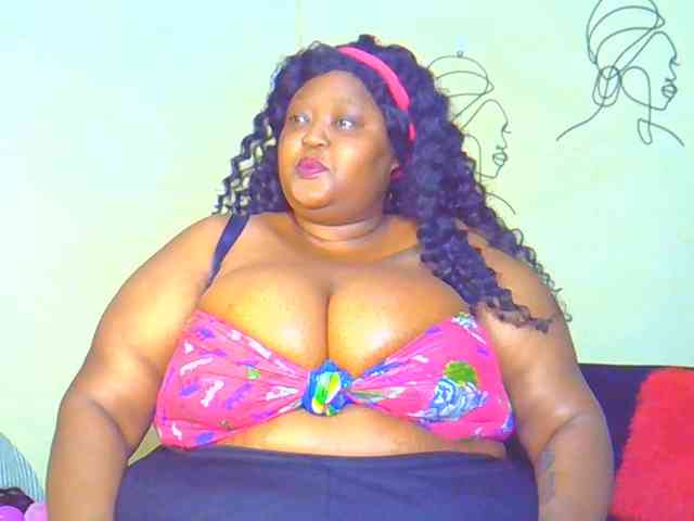 BellyGoddess webcam