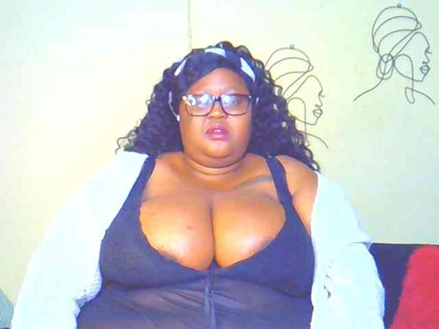 BellyGoddess webcam