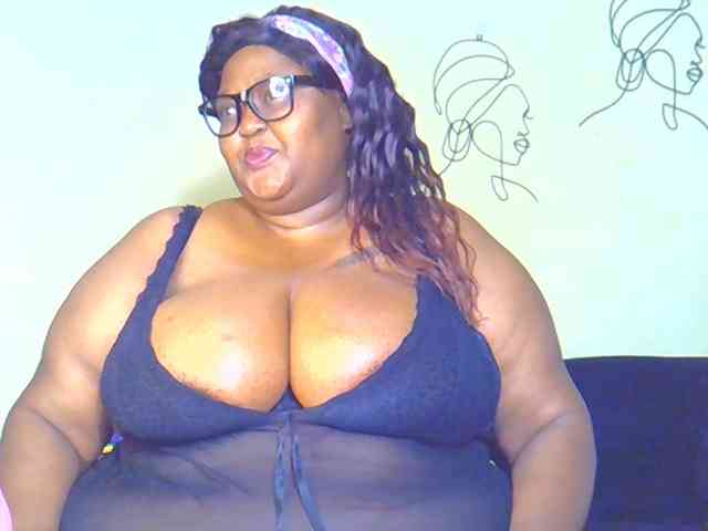 BellyGoddess webcam