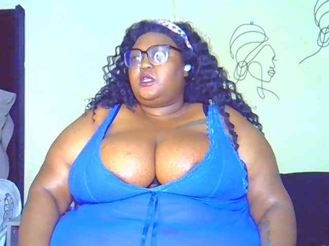 BellyGoddess webcam