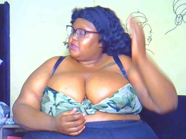 BellyGoddess webcam