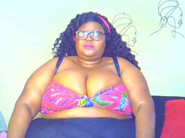 BellyGoddess webcam
