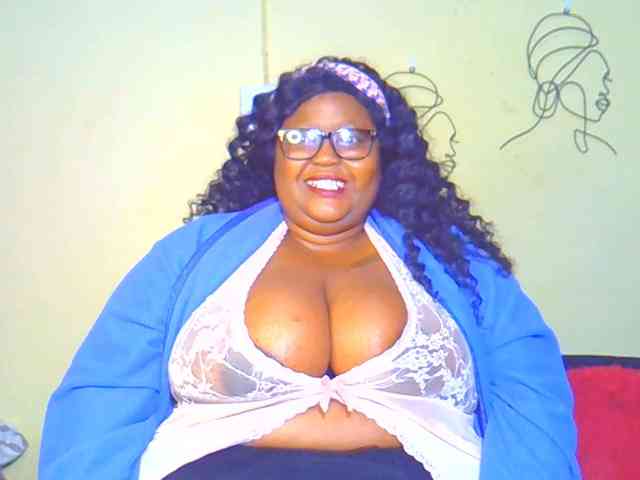 BellyGoddess webcam