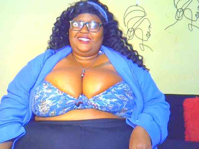 BellyGoddess webcam