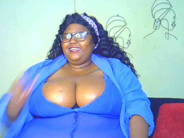 BellyGoddess webcam