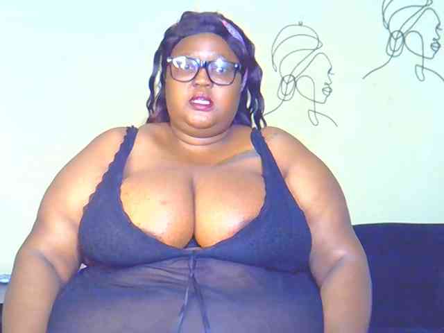 BellyGoddess webcam