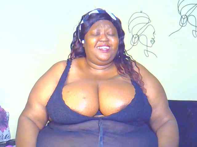 BellyGoddess webcam