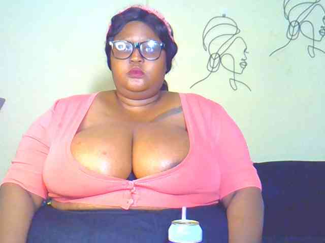 BellyGoddess webcam