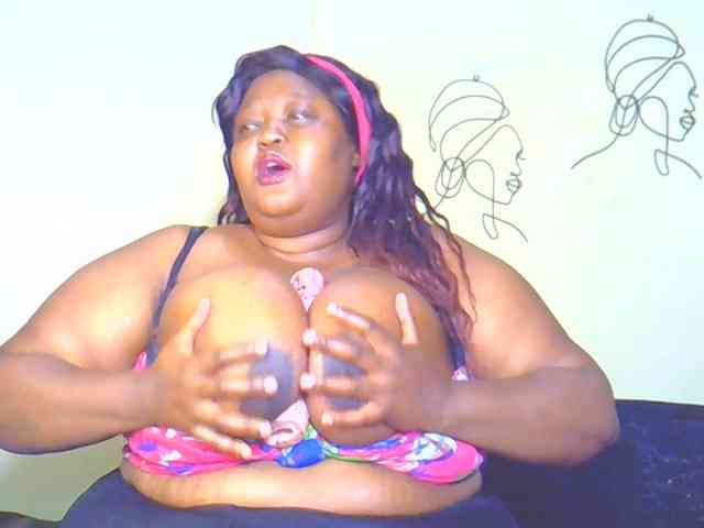 BellyGoddess webcam