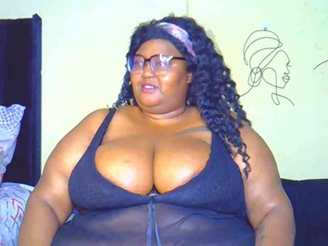 BellyGoddess webcam