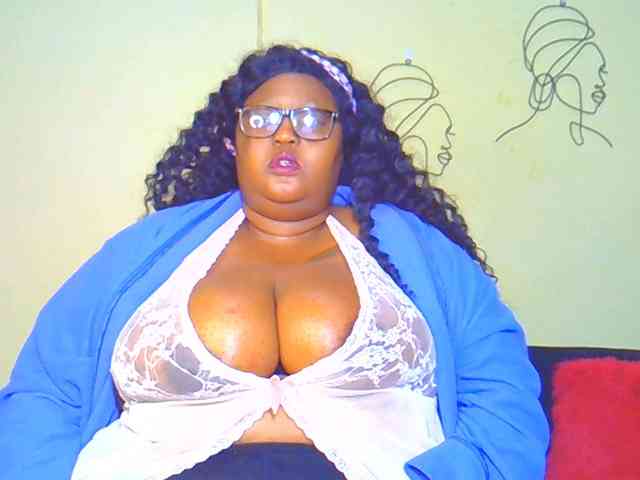 BellyGoddess webcam