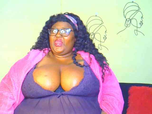BellyGoddess webcam