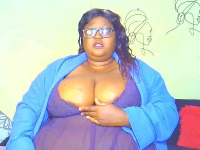 BellyGoddess webcam