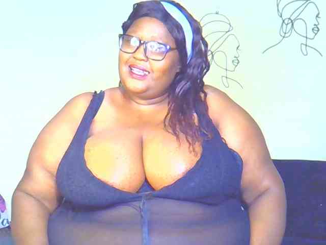 BellyGoddess webcam
