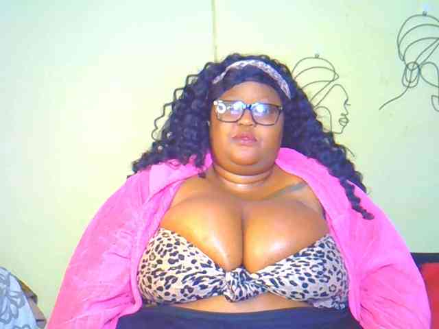 BellyGoddess webcam