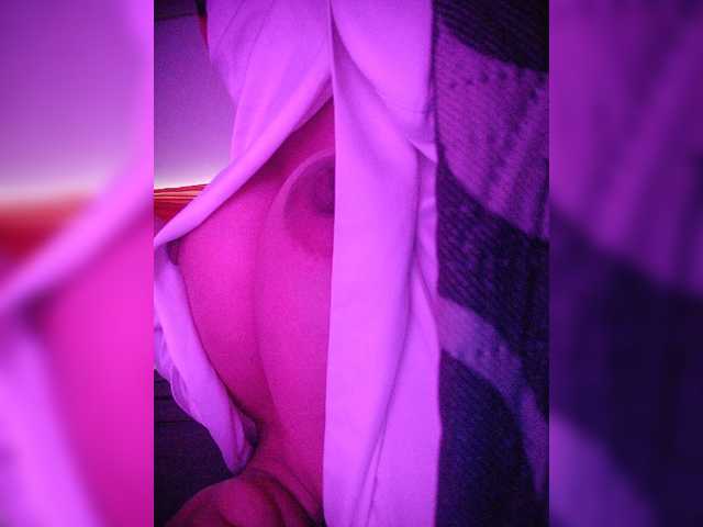 NinaBelluschi live cam on BongaCams