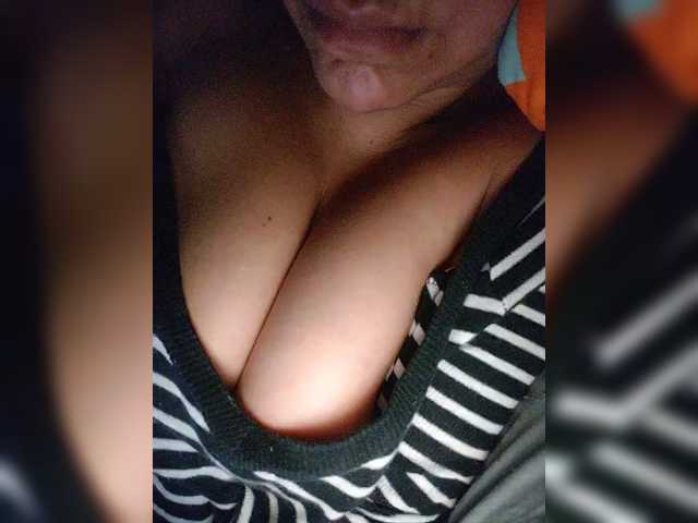 NinaBelluschi's BongaCams show and profile